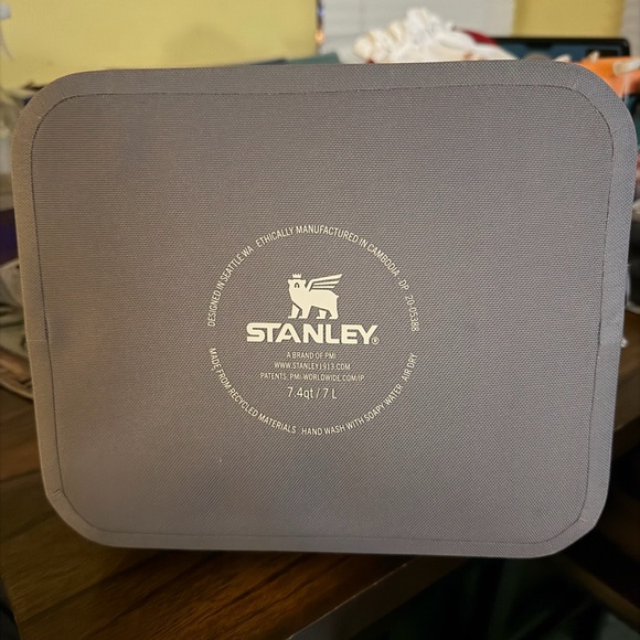 Stanley All Day Julienne Mini Cooler in Stone Gray - Picture 5 of 5